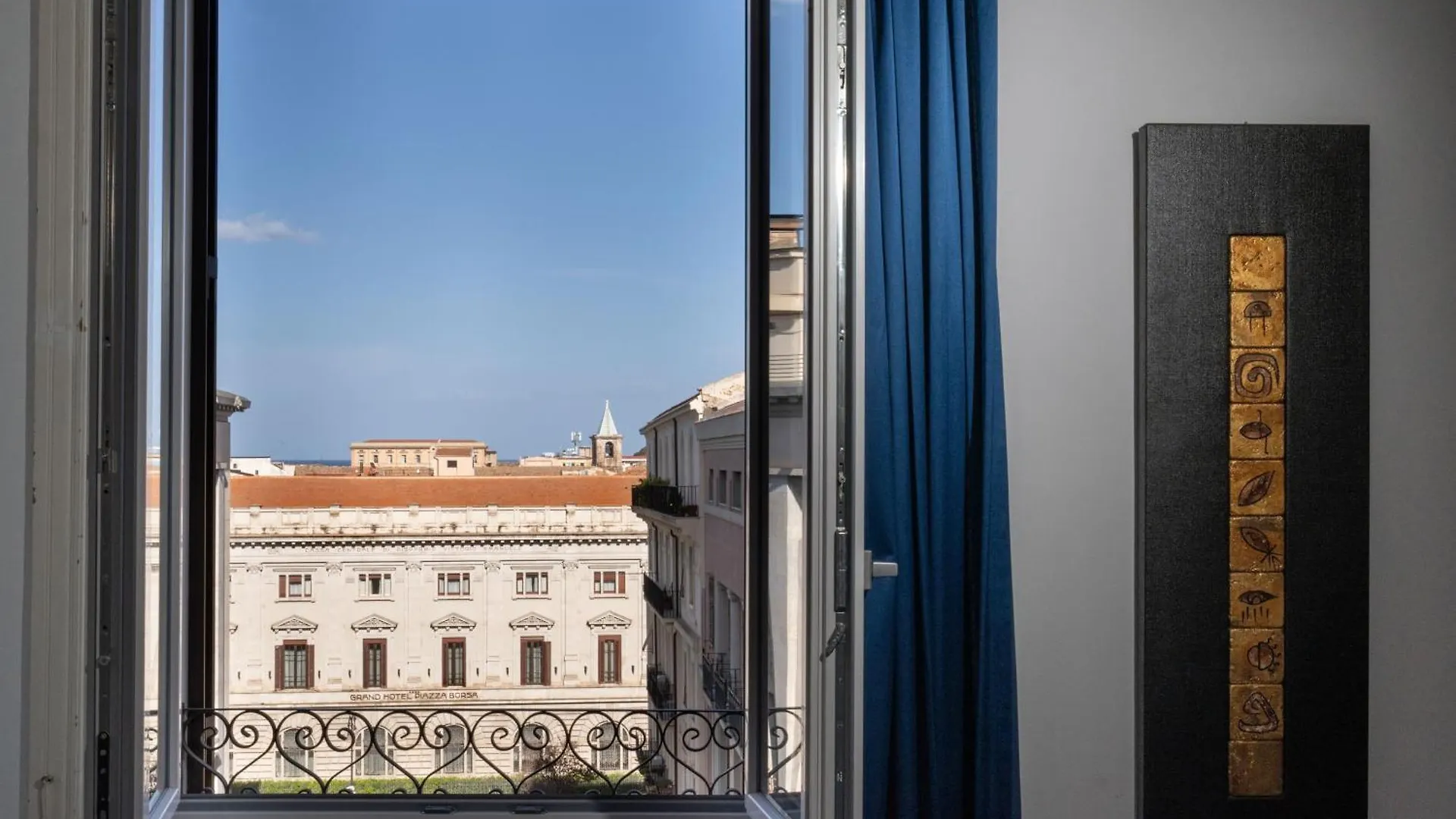 Ai Quattro Canti Di Citta Palermo 0*,  Italy